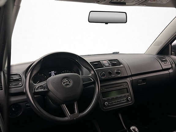 Skoda Fabia 13 of 23
