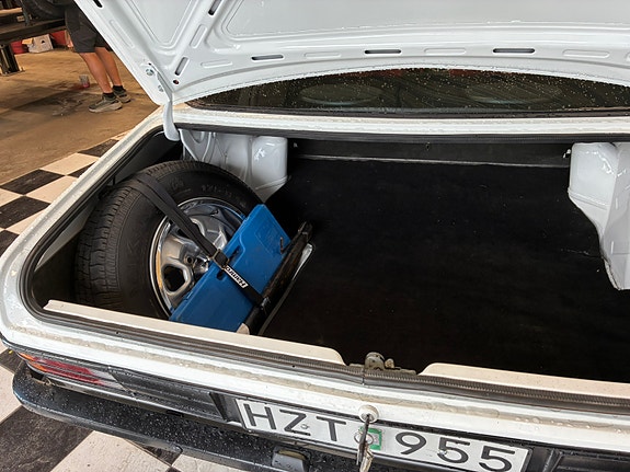 Opel Commodore 7 of 15