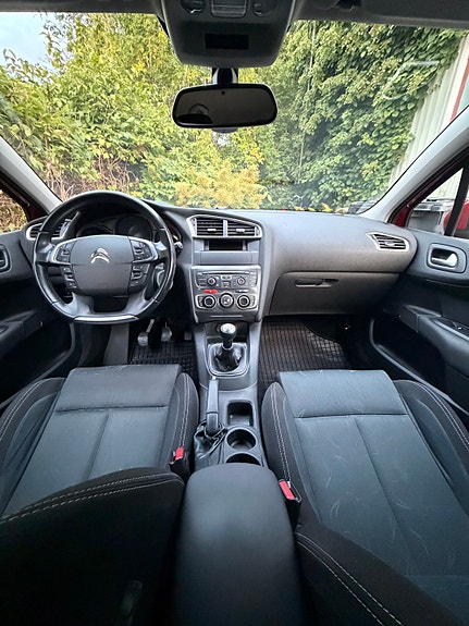 Citroen C4 7 of 16