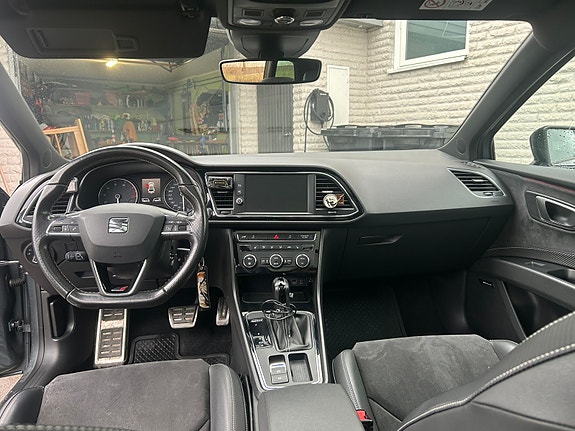 Seat Leon 4 of 5