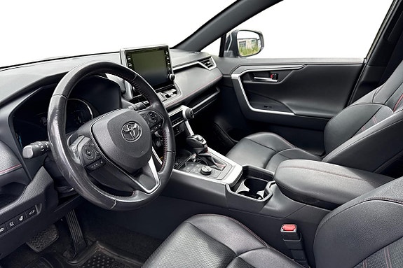 Toyota RAV4 11 of 20