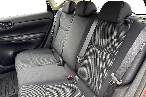 Nissan Pulsar 14 of 19