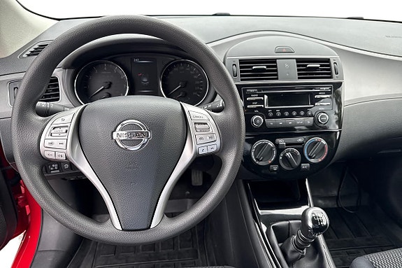 Nissan Pulsar 12 of 19