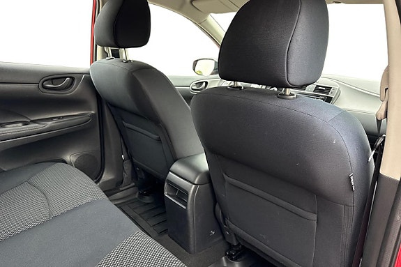 Nissan Pulsar 15 of 19