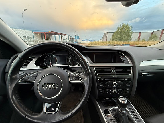 Audi A4 8 of 8