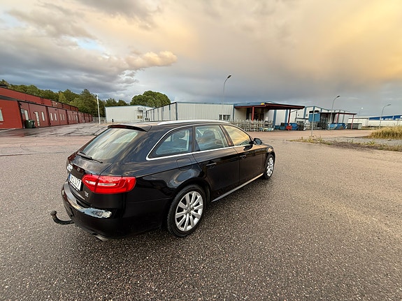 Audi A4 5 of 8