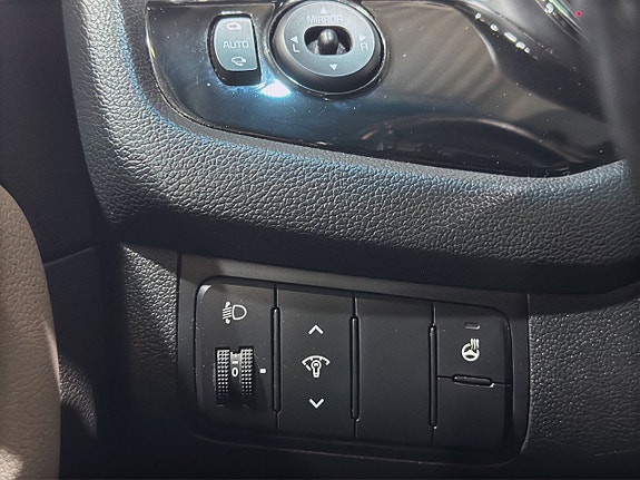 Kia Ceed 25 of 25