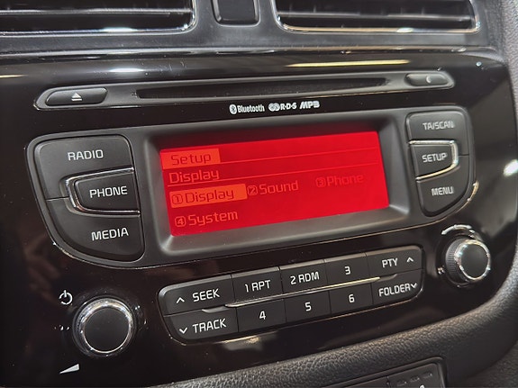 Kia Ceed 16 of 25