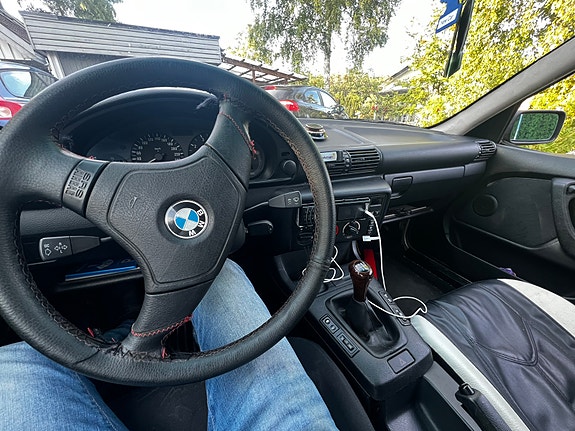 BMW 316i 6 of 6
