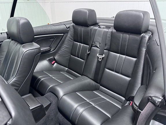 BMW 330Ci 13 of 22