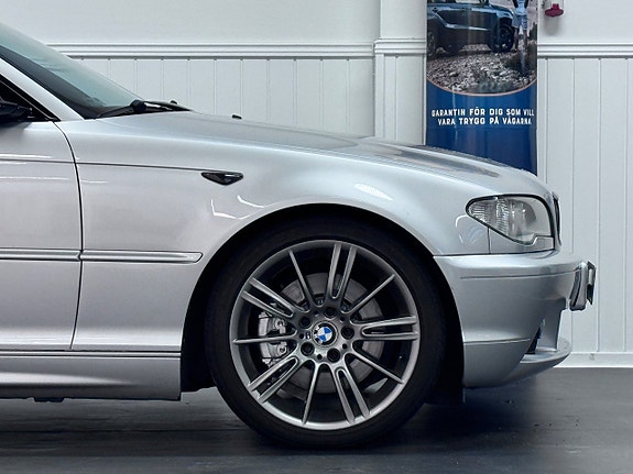 BMW 330Ci 6 of 22