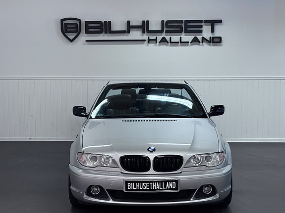 BMW 330Ci 2 of 22