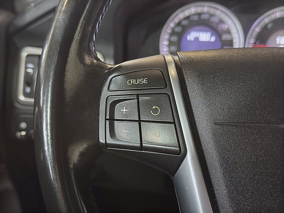 Volvo V70 24 of 28
