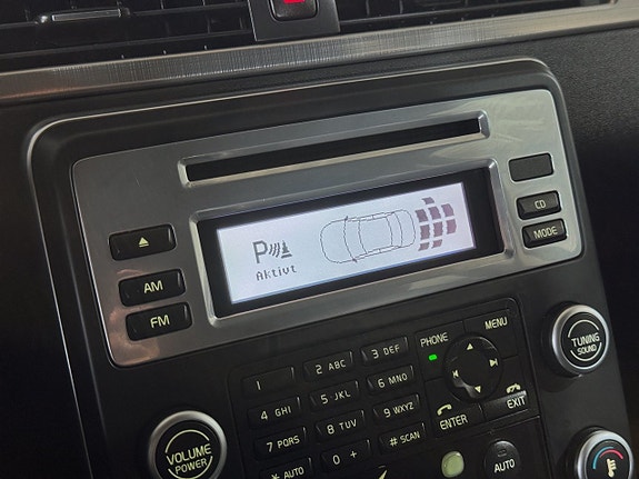 Volvo V70 22 of 28