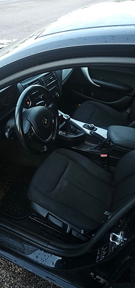 BMW 118d 4 of 4