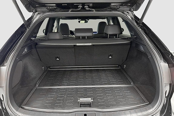 Lexus RX450h 12 of 16