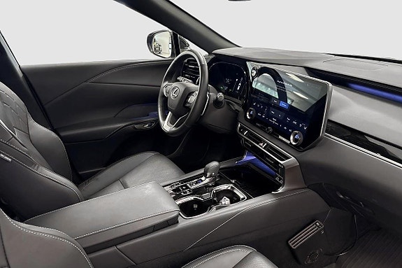 Lexus RX450h 7 of 16
