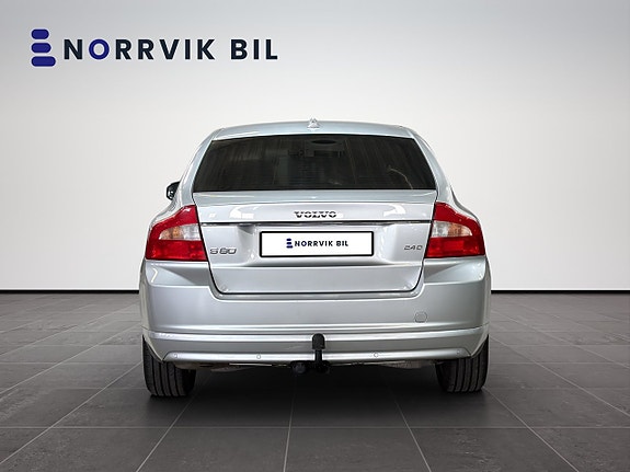 Volvo S80 6 of 25