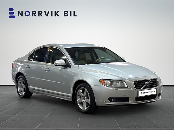 Volvo S80 4 of 25
