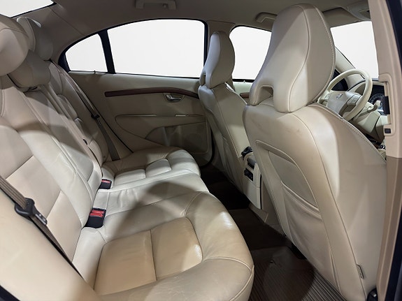 Volvo S80 20 of 25