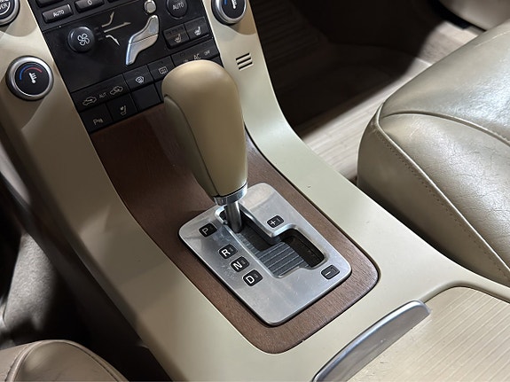 Volvo S80 12 of 25