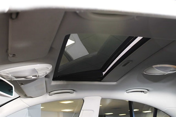 Mercedes-Benz CLS500 14 of 25