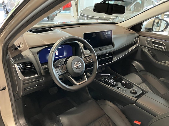 Nissan X-Trail 13 of 17