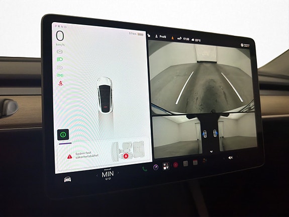 Tesla Model Y 19 of 30