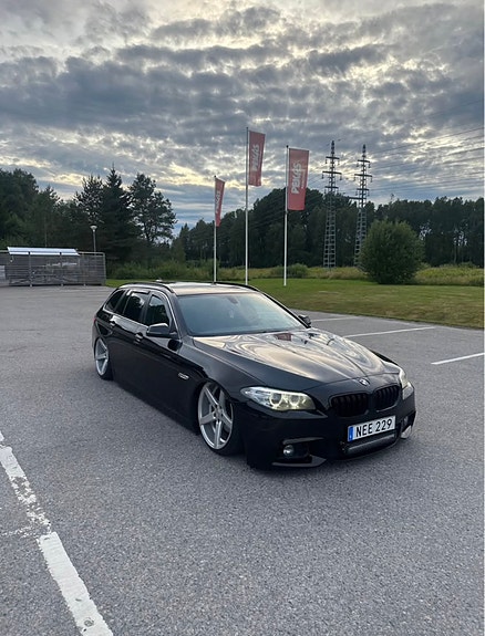 BMW 520d 2 of 8