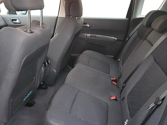 Peugeot 3008 7 of 8