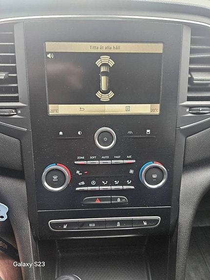 Renault Megane 8 of 8