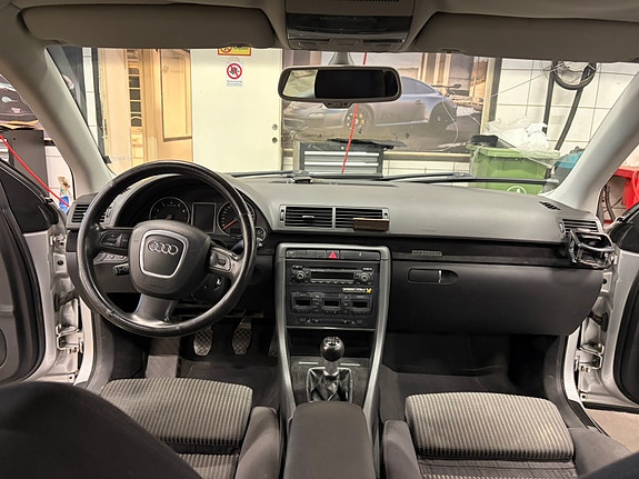 Audi A4 5 of 10