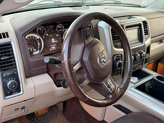 RAM 1500 5 of 7
