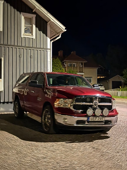 RAM 1500 3 of 7
