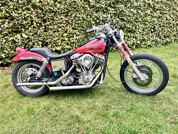 Harley-Davidson Super Glide 2 of 8