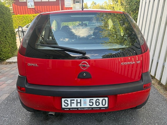 Opel Corsa 3 of 8