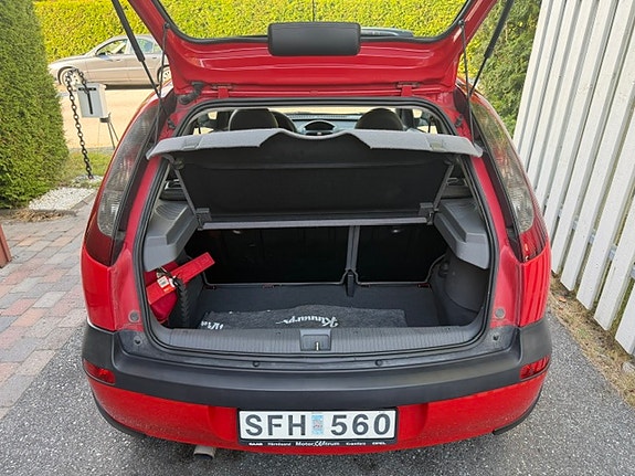 Opel Corsa 4 of 8