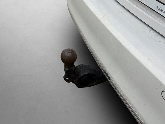 Volkswagen Passat 27 of 30