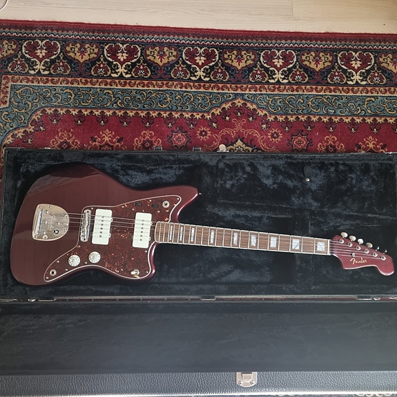 Fender Jazzmaster Oxblood