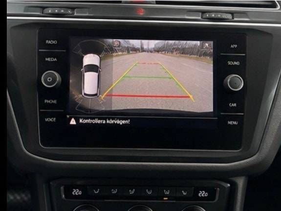 Volkswagen Tiguan 7 of 7