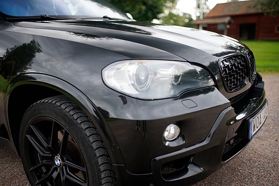BMW X5 9 of 13