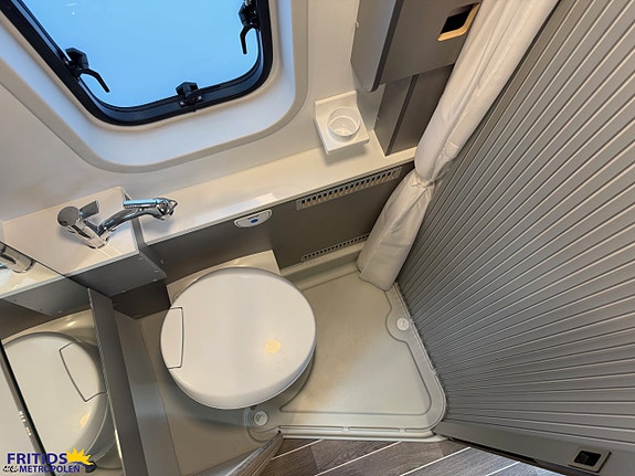 Adria Twin 600 SP ALDE MVK + Vinterhjul 14 of 18