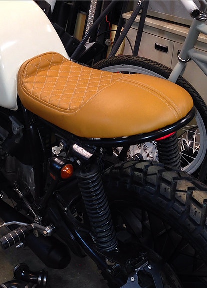 BMW R 100 RT 3 of 8
