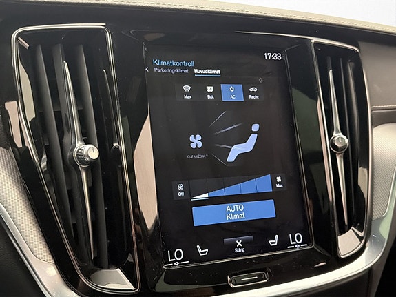Volvo V60 27 of 30