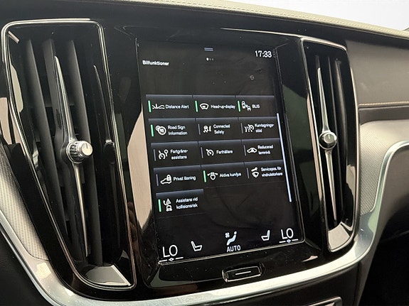 Volvo V60 25 of 30