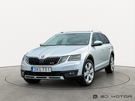 Skoda Octavia Scout 6 of 18