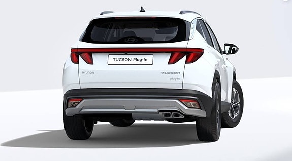Hyundai Tucson 2 of 6
