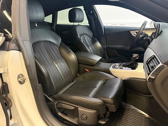 Audi A7 5 of 17