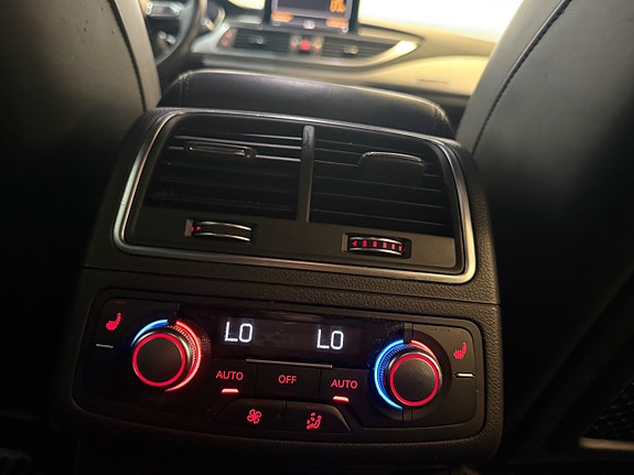 Audi A7 10 of 17