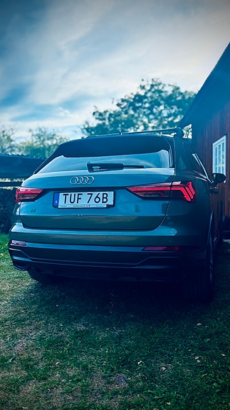 Audi Q3 3 of 11